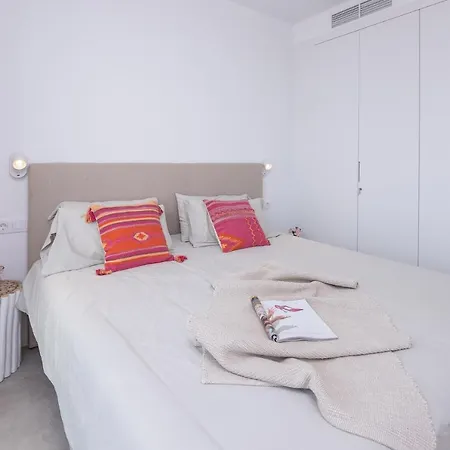 Yolo Norte Private Pool By Holidays 펜션 *