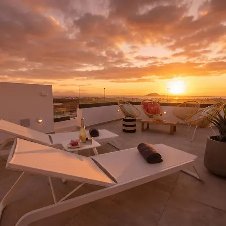 Yolo Norte Private Pool By Holidays 펜션 코라레호