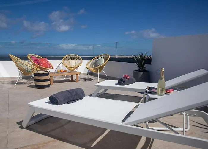 Yolo Norte Private Pool By Holidays Dom wakacyjny